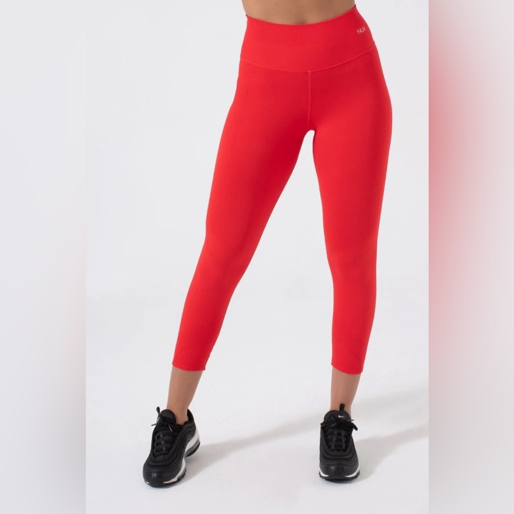 NWT - RIO SMALL - NUX ACTIVE - One By One Leggings